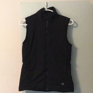Mountain hardwear vest. Small